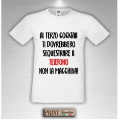 T-Shirt - SEQUESTRARE TELEFONO - Idea regalo - Frasi divertenti